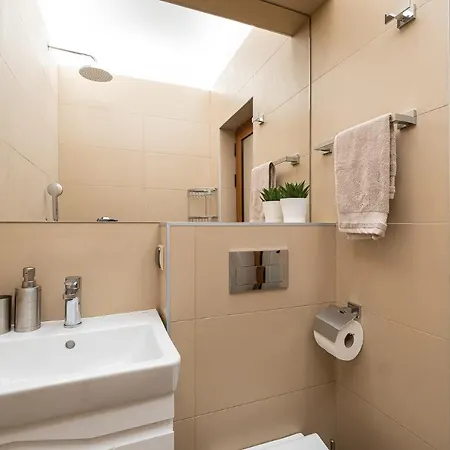 Apartment Bohemia - New With Stylish Design